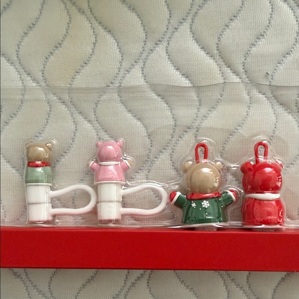 Rare Starbucks Bearista Christmas Cup and Straw cover set from Mexico 🇲🇽 - Picture 8 of 9
